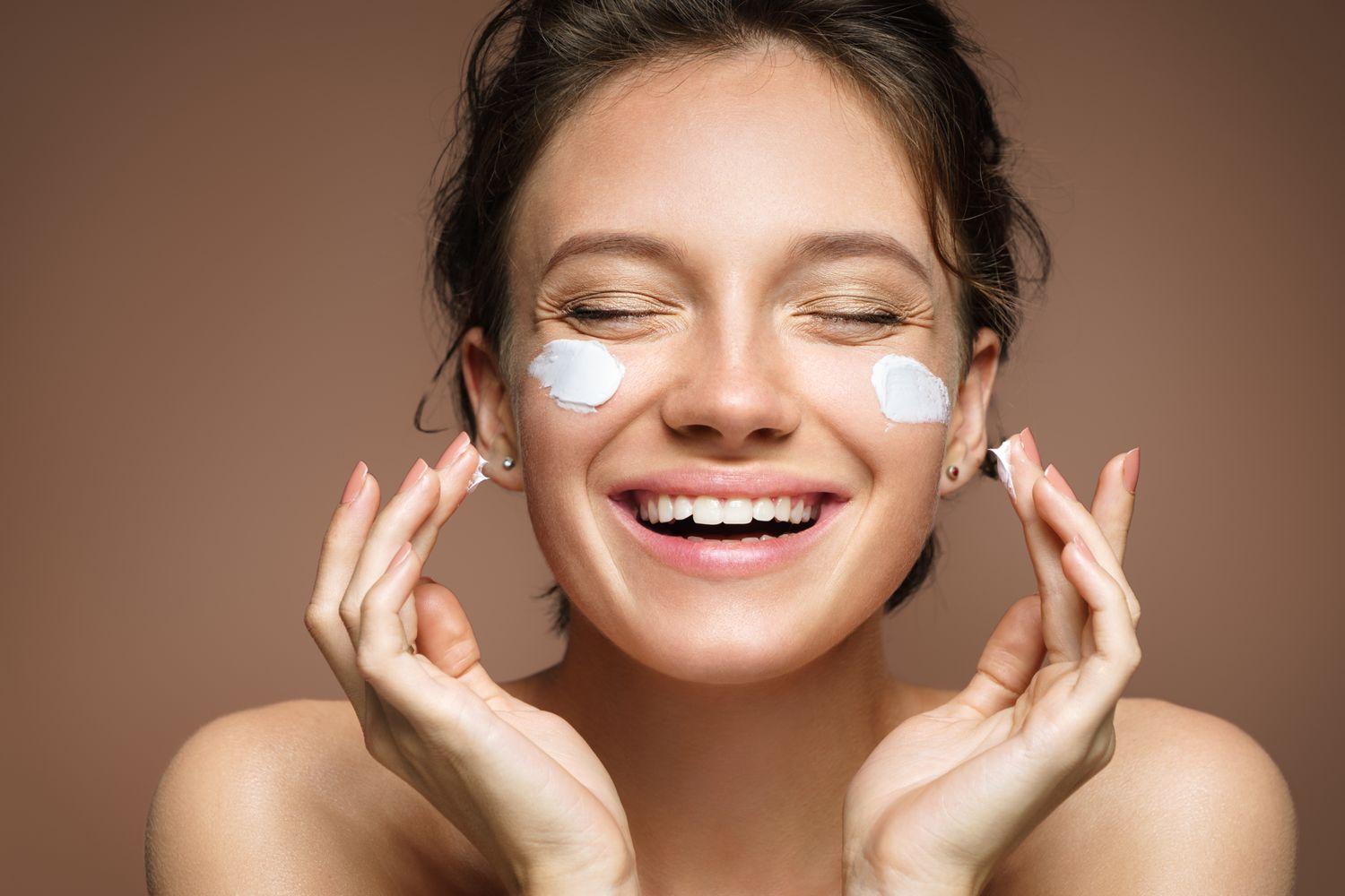 d32ca-moisturizer1-1